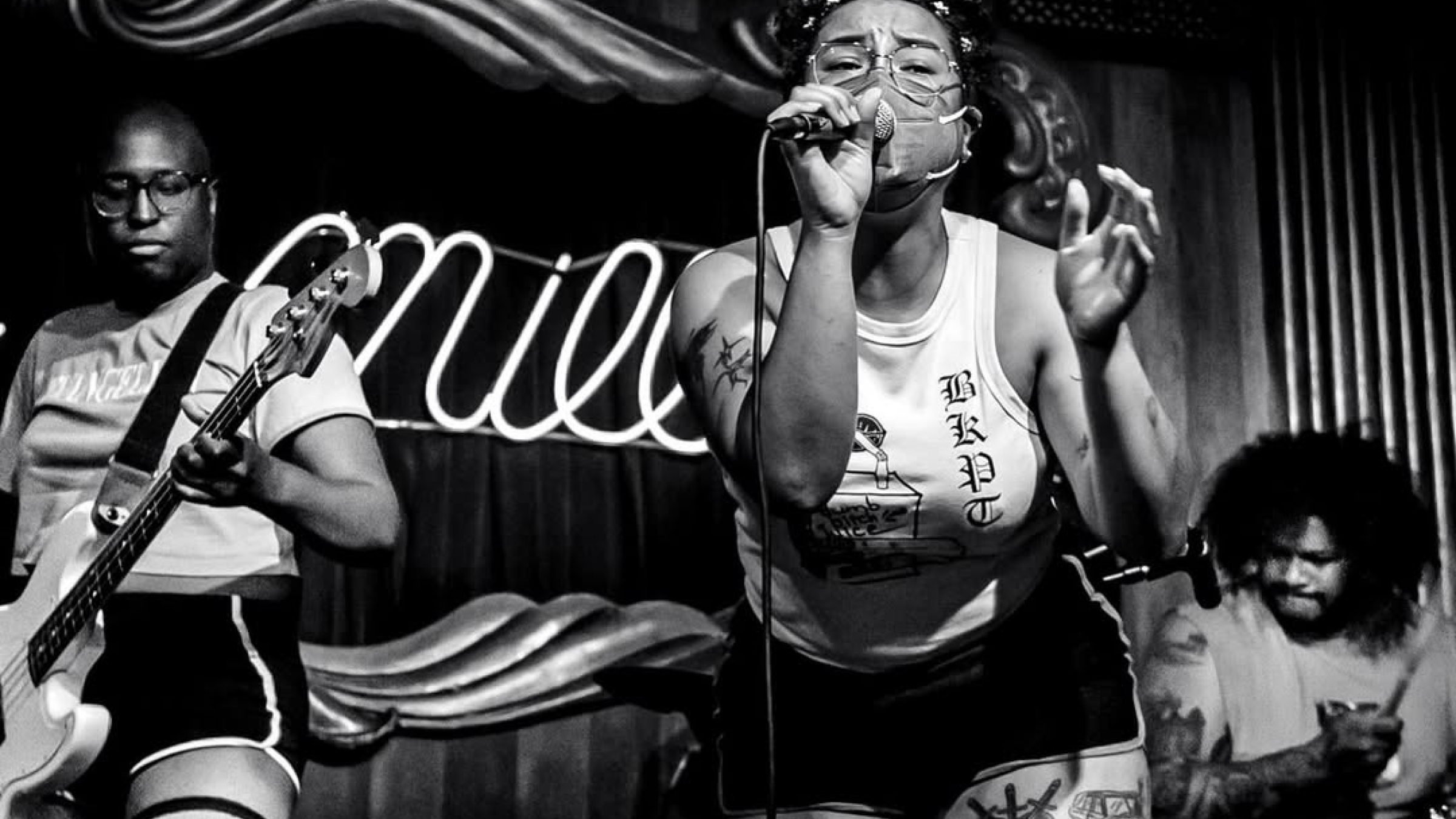 Bussy Kween Power Trip