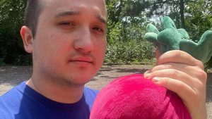 Jetski’s ‘The Radiant Radish’ hypnotizes with overstimulation